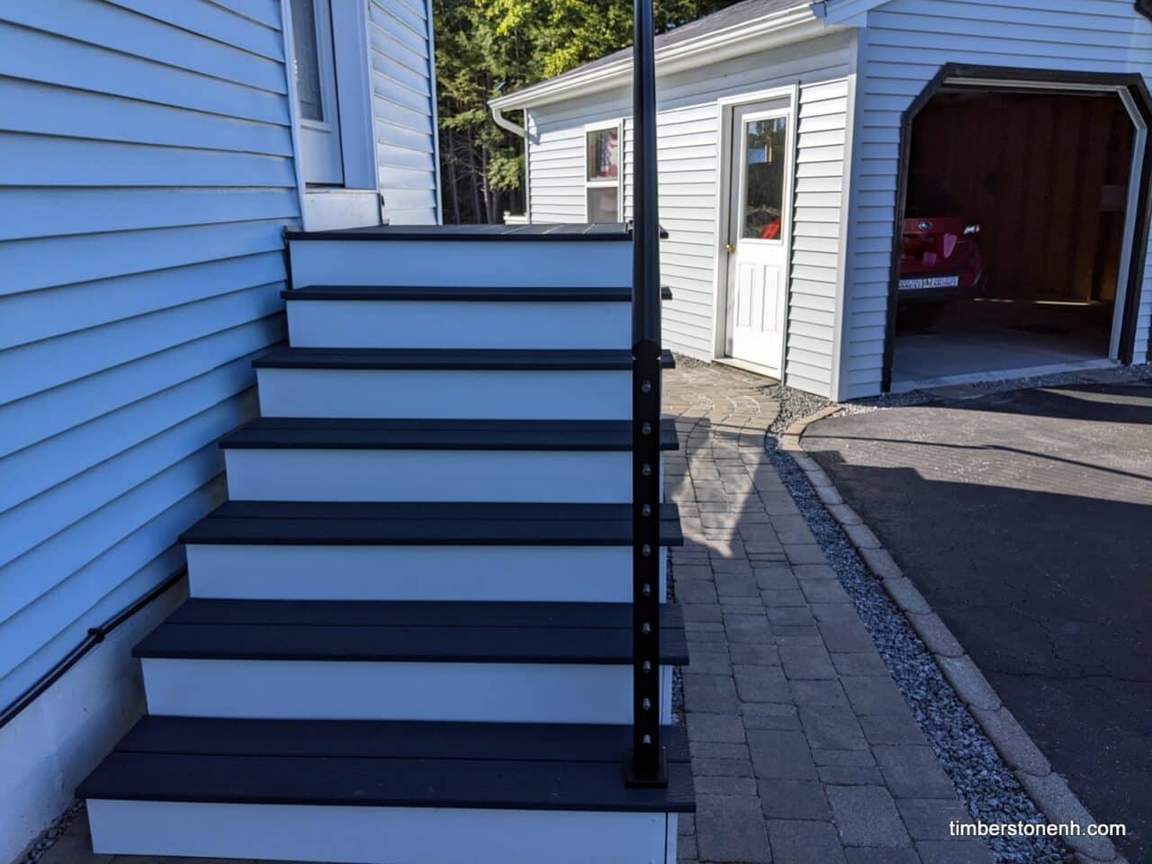 Cable Stoop - Timber & Stone Outdoor Spaces